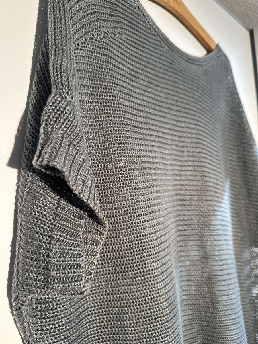 Peter Hahn T-shirt: Peter Hahn Damen-Leinenshirt Grau/Oliv Gr. 48 – Usato da Therwil venduto da jonasiw 2